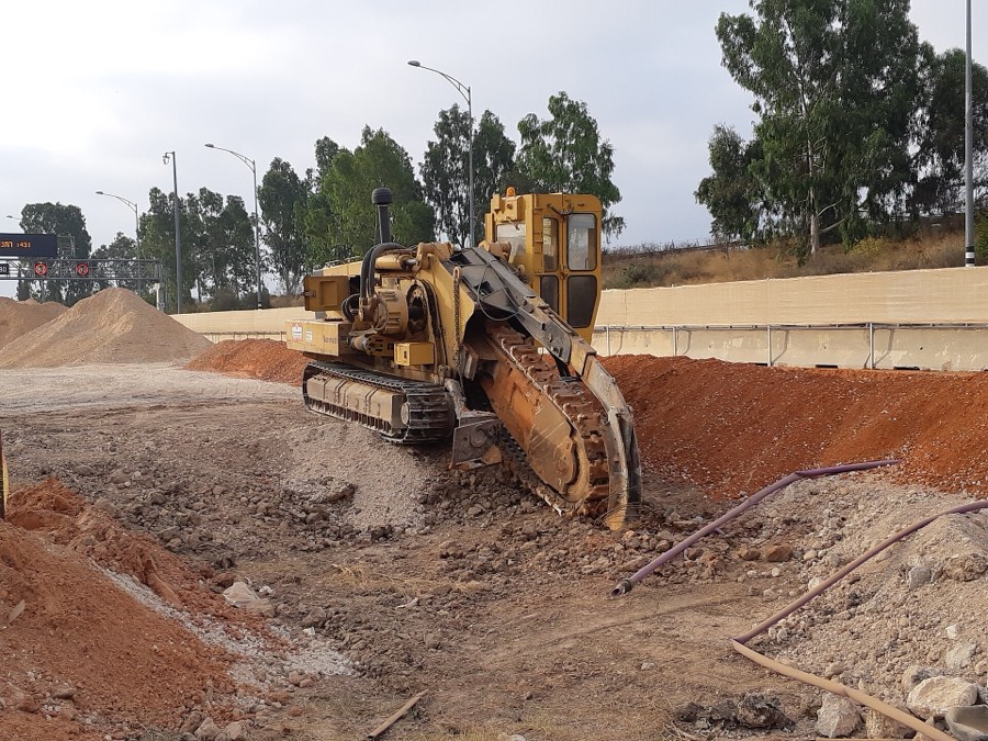 Pro-Tech trencher